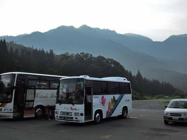 八海山遠景