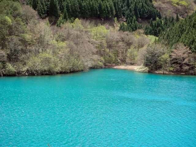 雨川ダム湖