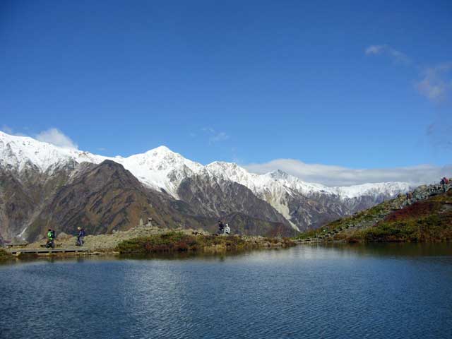 八方池と白馬3山