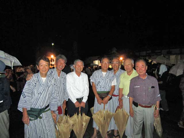 盆踊り参加者