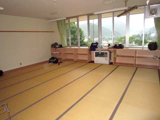 宿泊和室