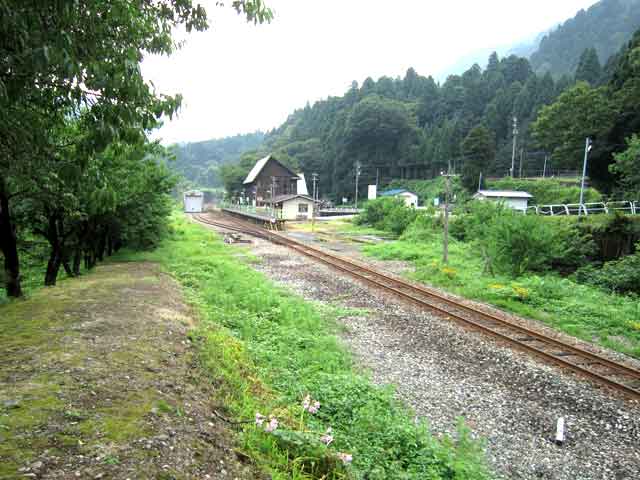 JR勝原駅