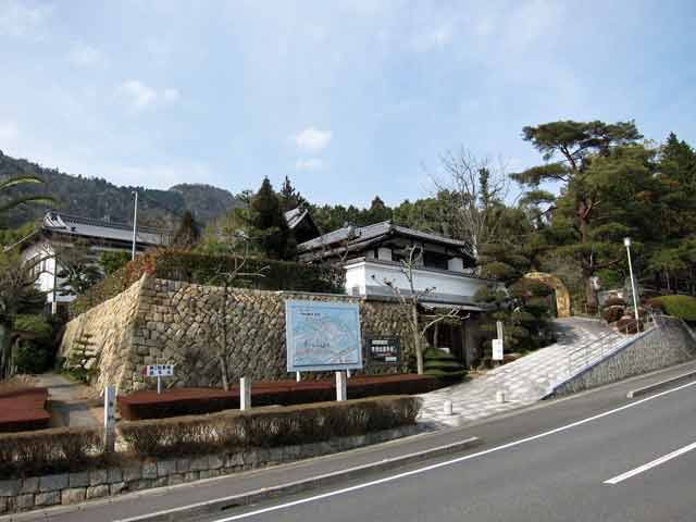 世田山栴檀寺