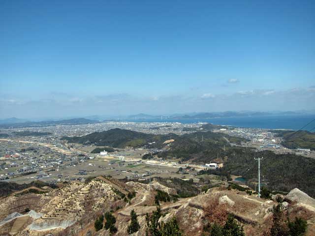 笠松山下り道